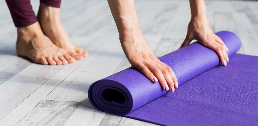 Рейтинг лучших ковриков для йоги на 2022 год