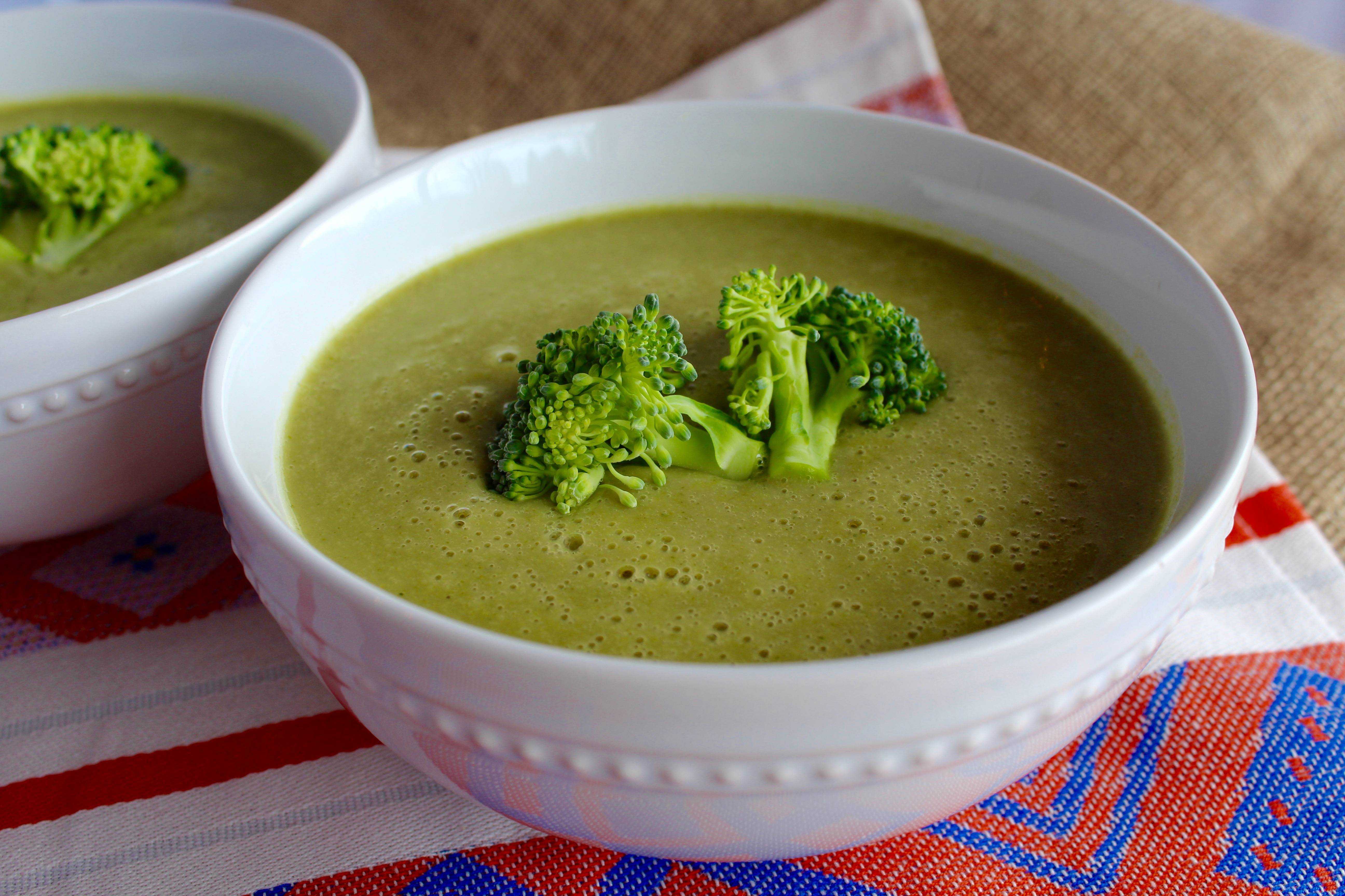 Суп-пюре из брокколи — вкусные и диетические рецепты приготовления