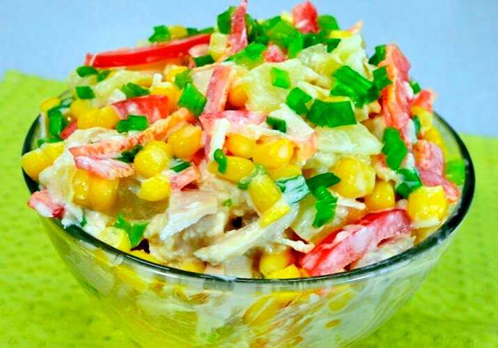 Салат с крабовыми палочками и кукурузой — 10 пошаговых рецептов приготовления