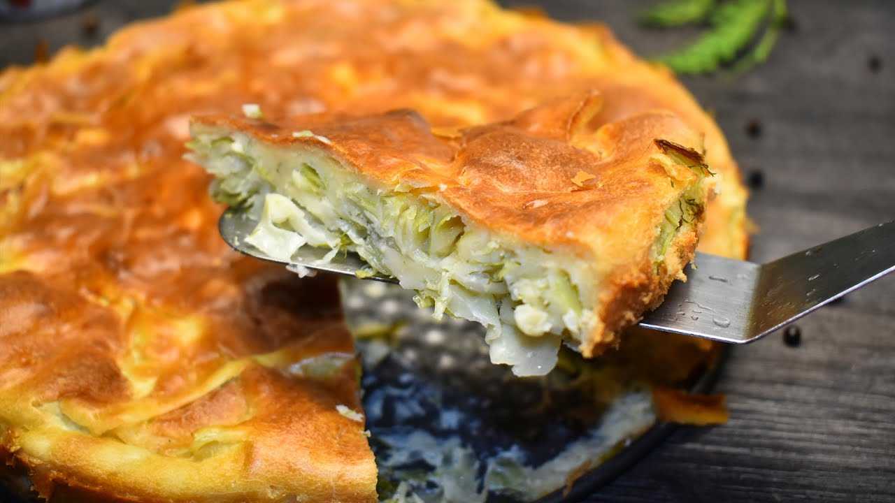 Заливной пирог с капустой на кефире в духовке — 8 рецептов, быстро и вкусно