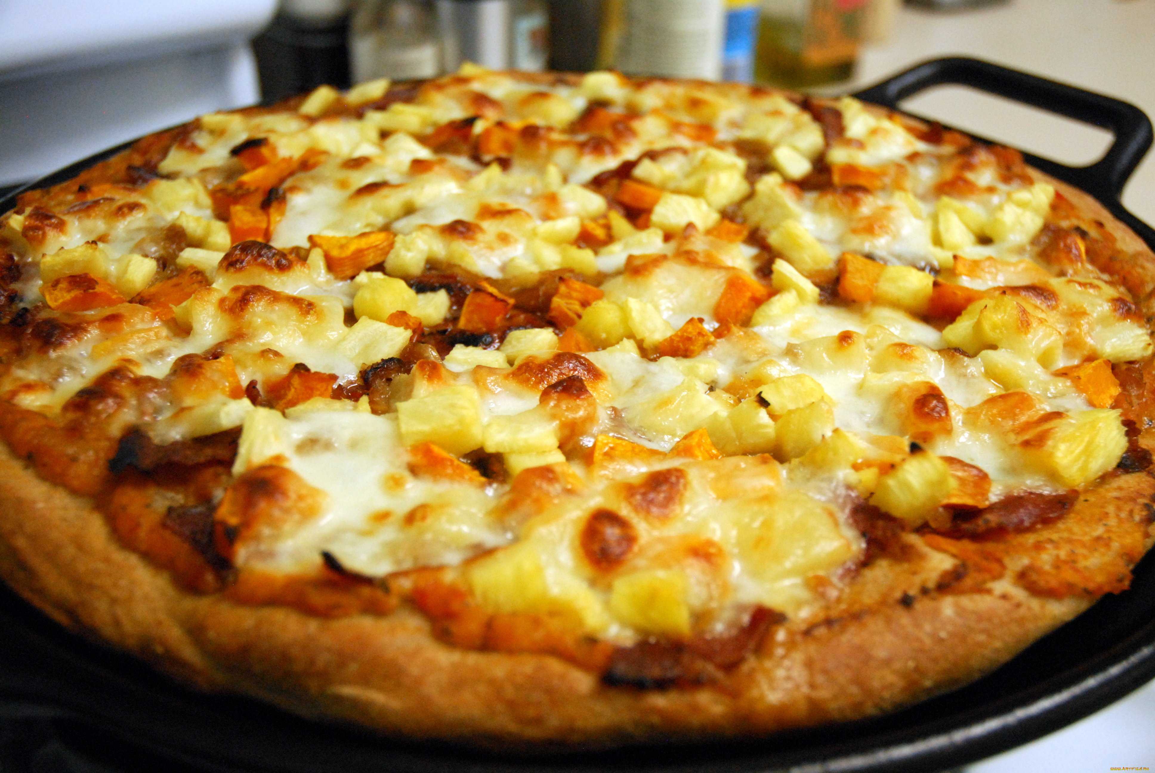 фото гавайская пицца с ананасами и курицей фото 19