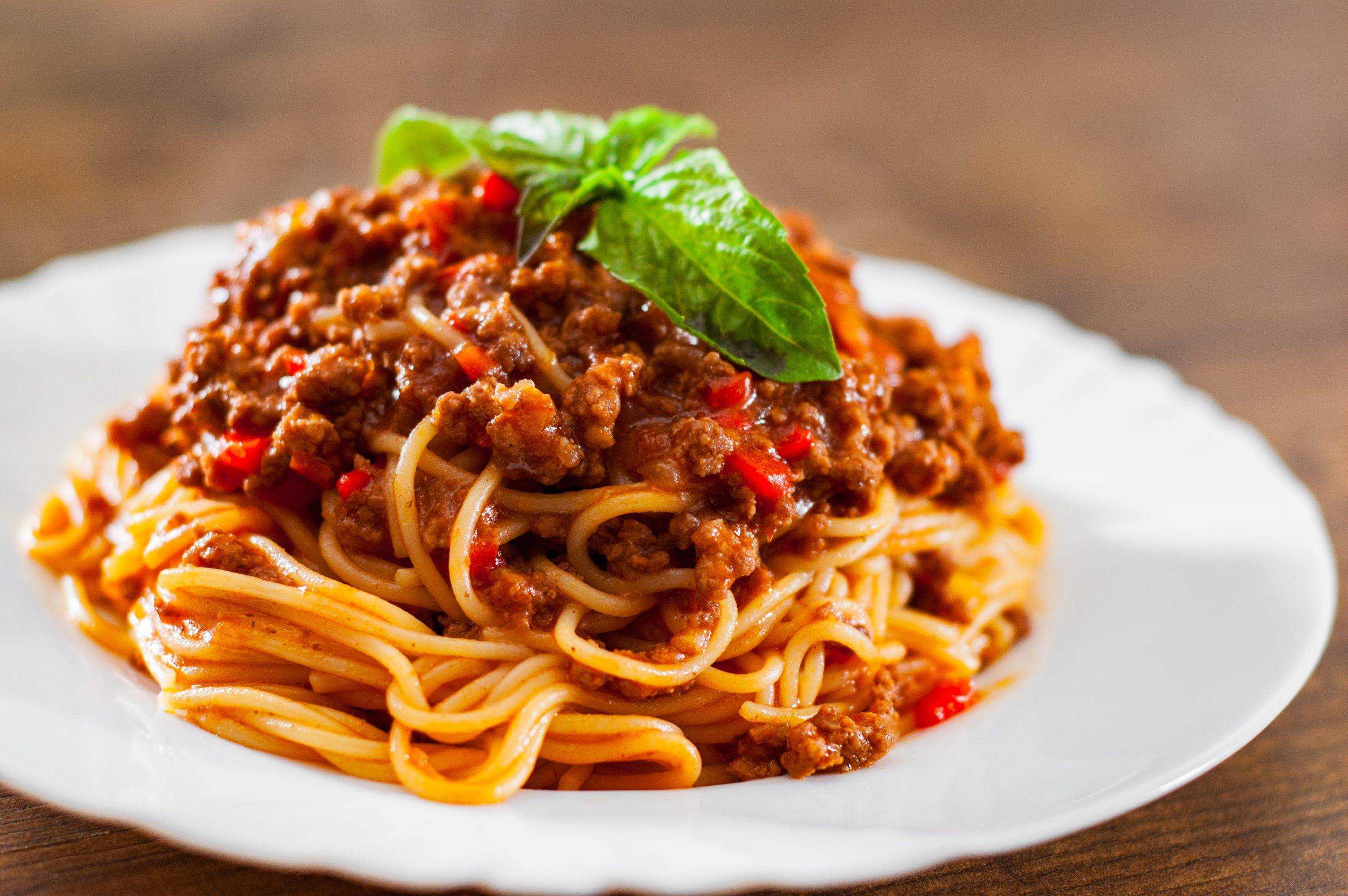 Como hacer espagueti con carne picada