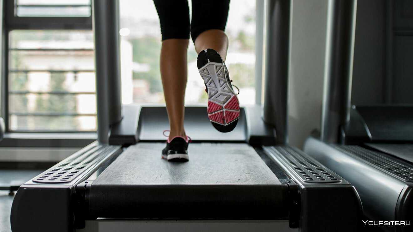 Бег по лестнице в подъезде для похудения: эффективно ли упражнение?
